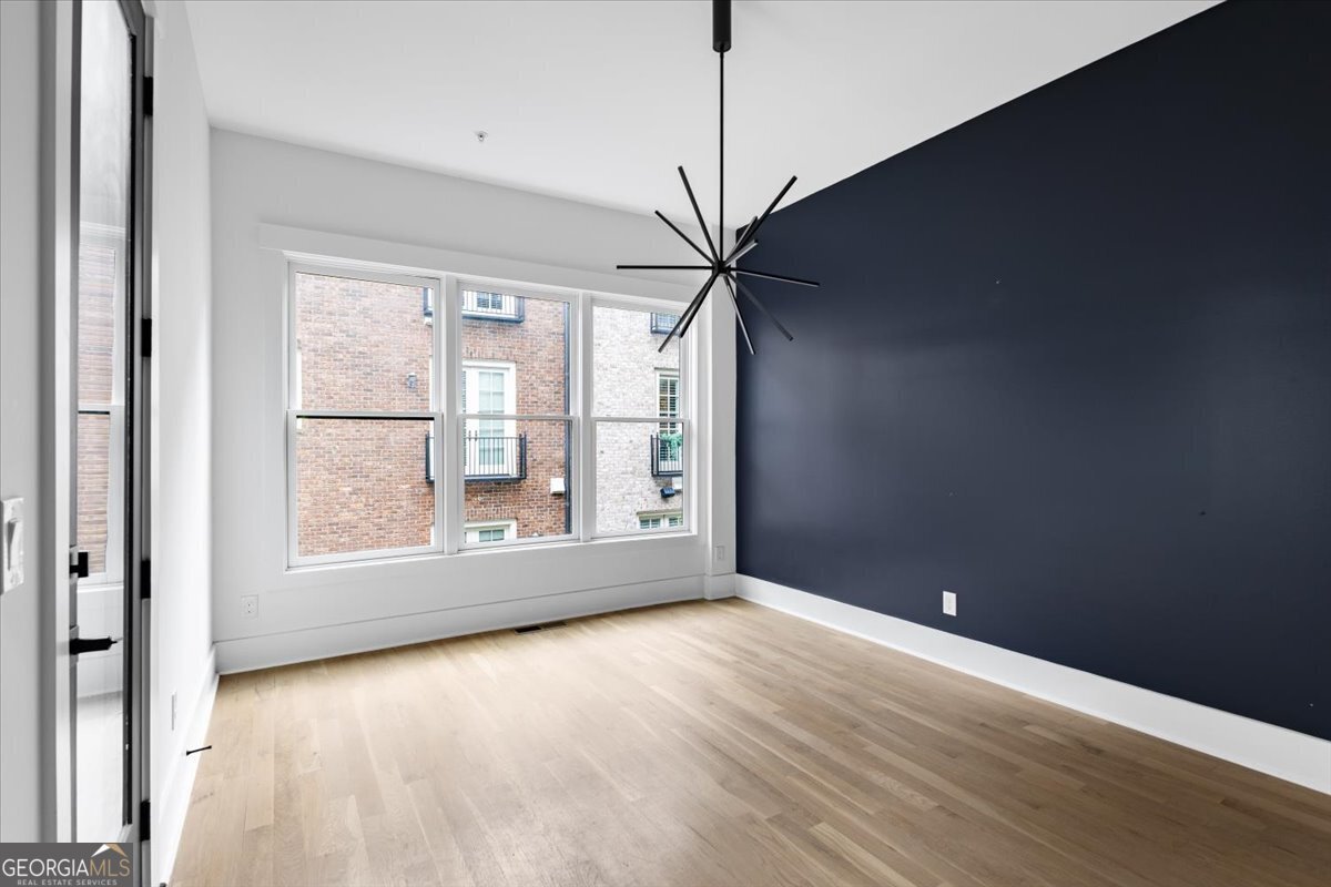 981 Laurel Court Atlanta - 11