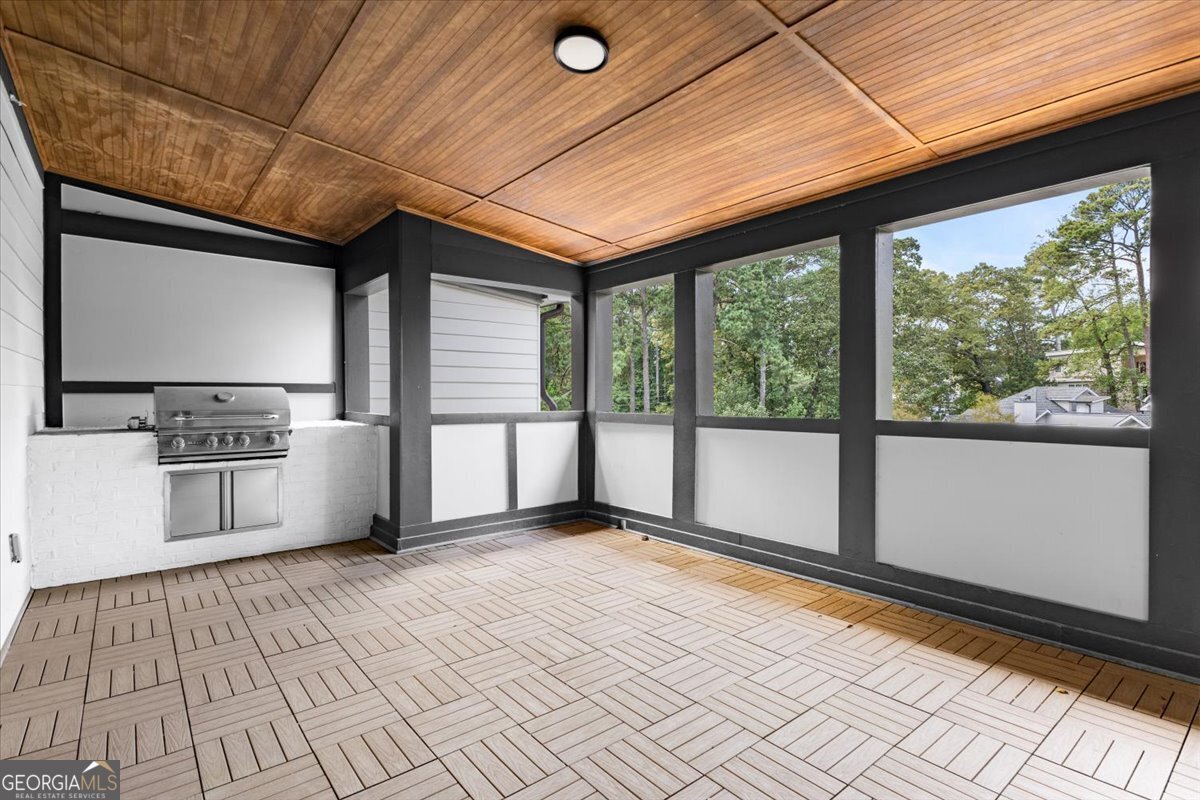 981 Laurel Court Atlanta - 33