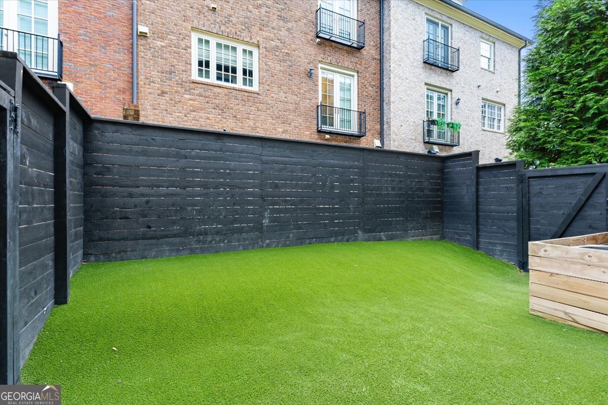 981 Laurel Court Atlanta - 39