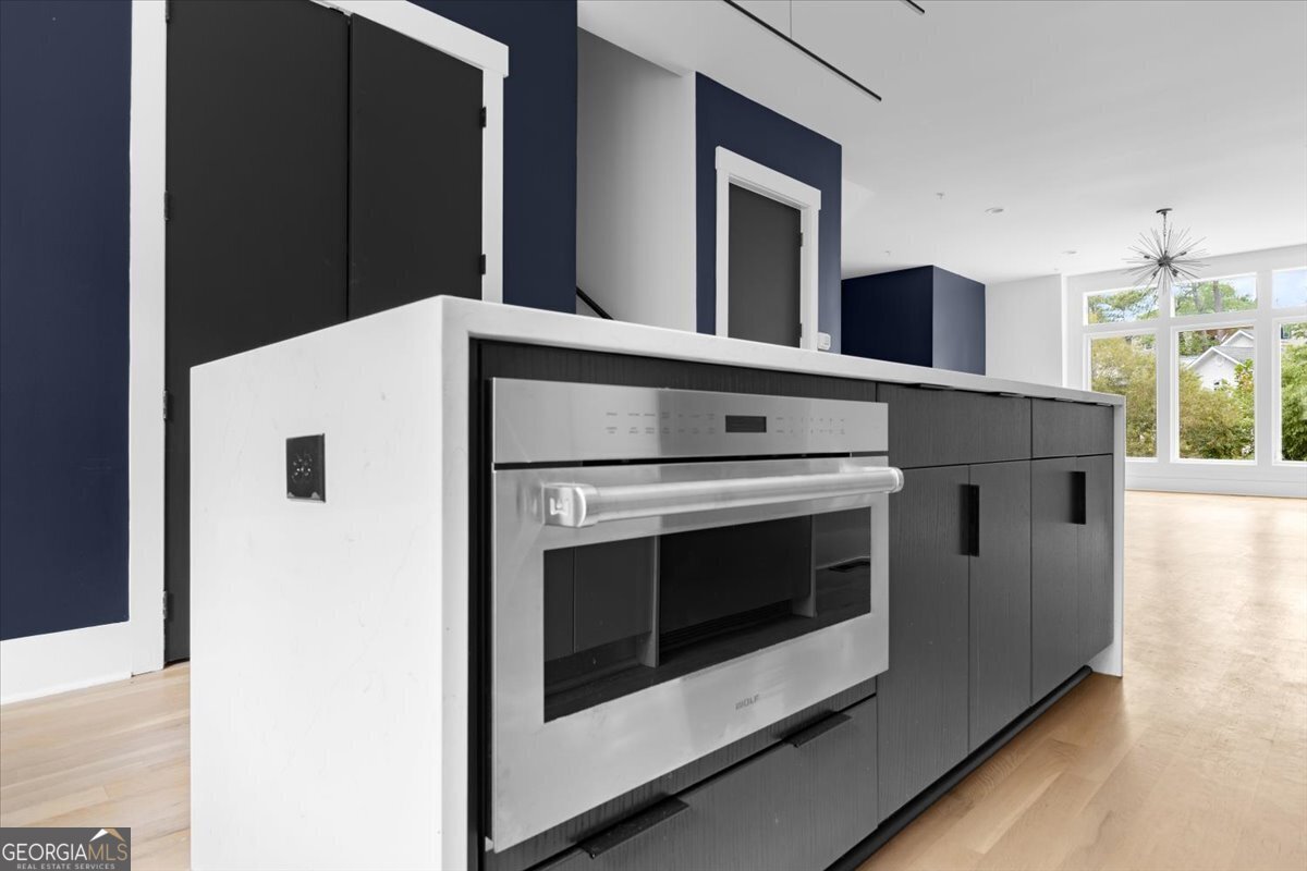 981 Laurel Court Atlanta - 9