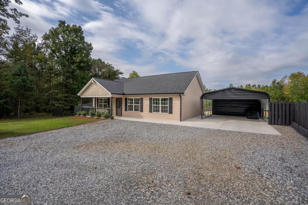 5988 Bark Camp Road Murrayville - 4