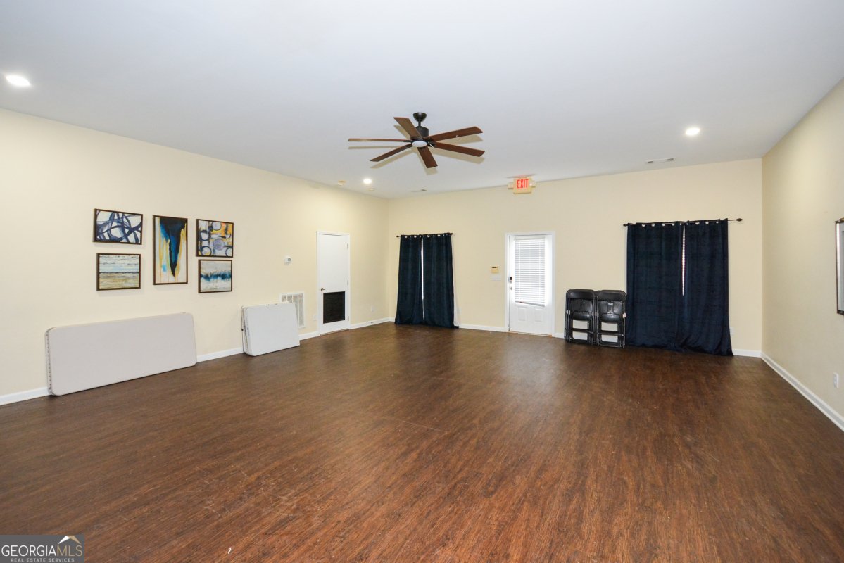 1520 Silver Mist Circle Powder Springs - 15