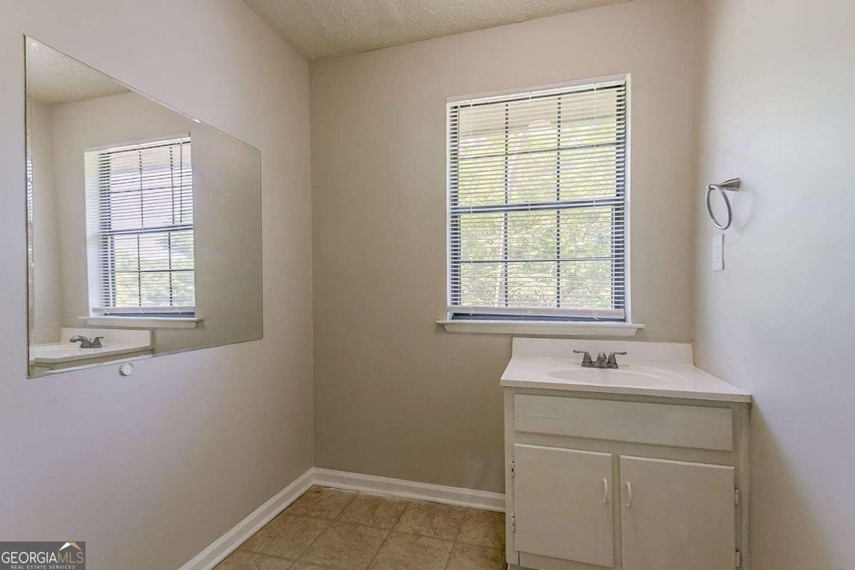 1074 Cherokee Heights Stone Mountain - 29