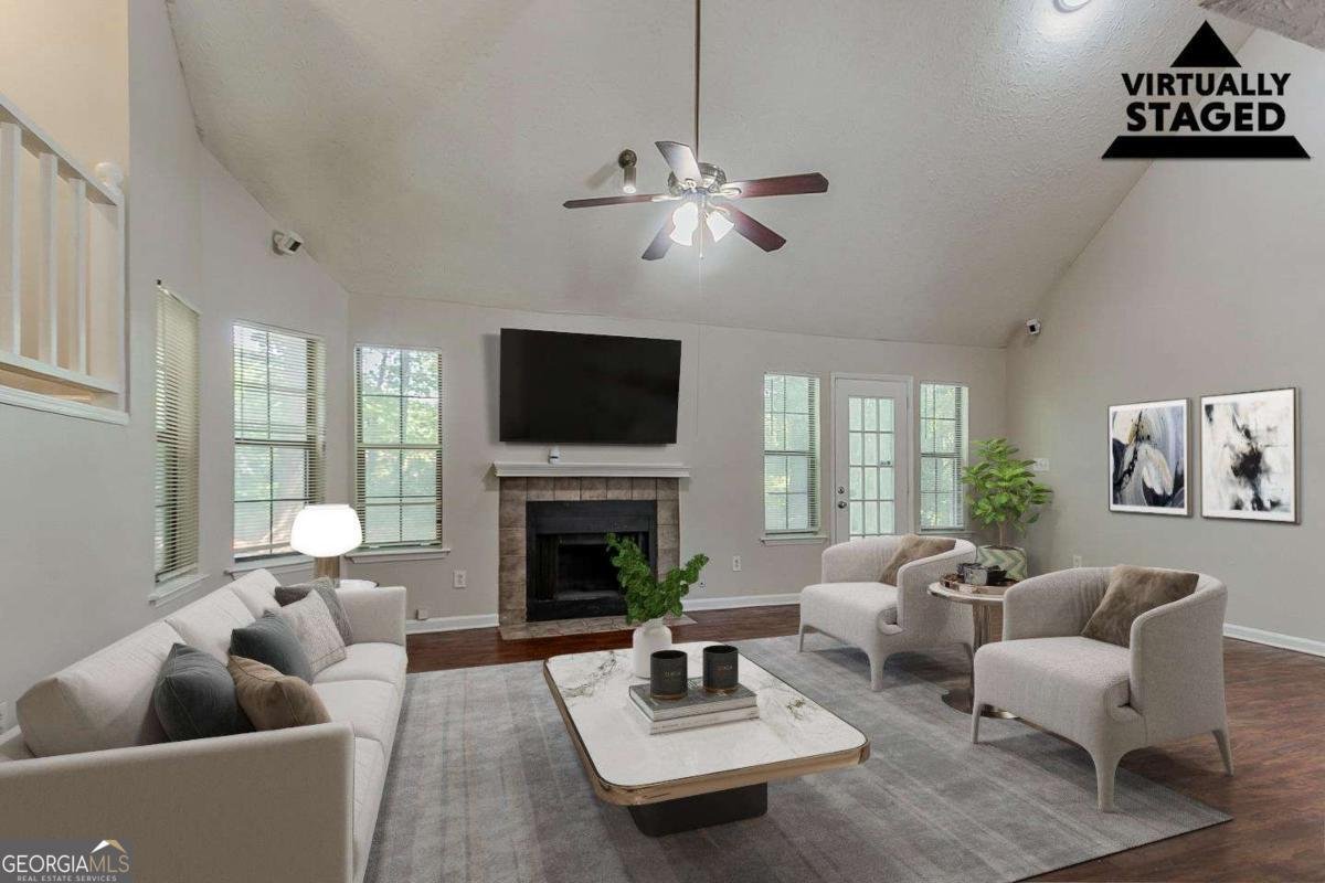 1074 Cherokee Heights Stone Mountain - 4