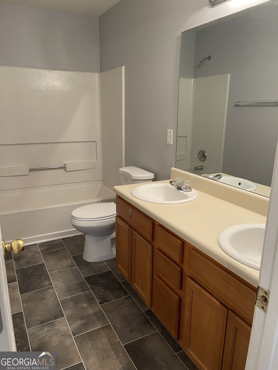 7712 Autry Circle Douglasville - 34