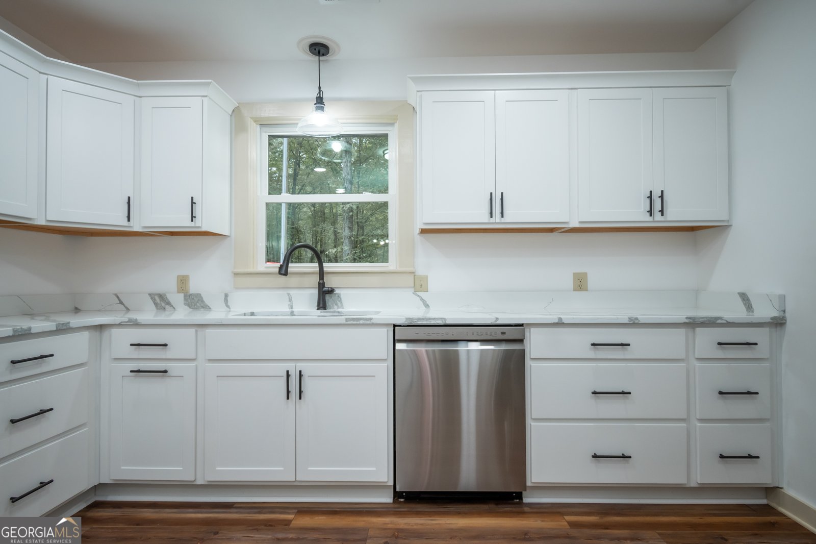 2568 Wirebridge Road Arnoldsville - 19