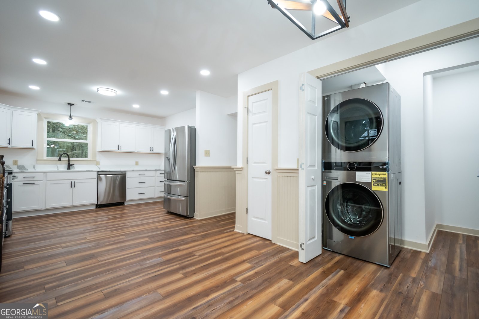 2568 Wirebridge Road Arnoldsville - 23