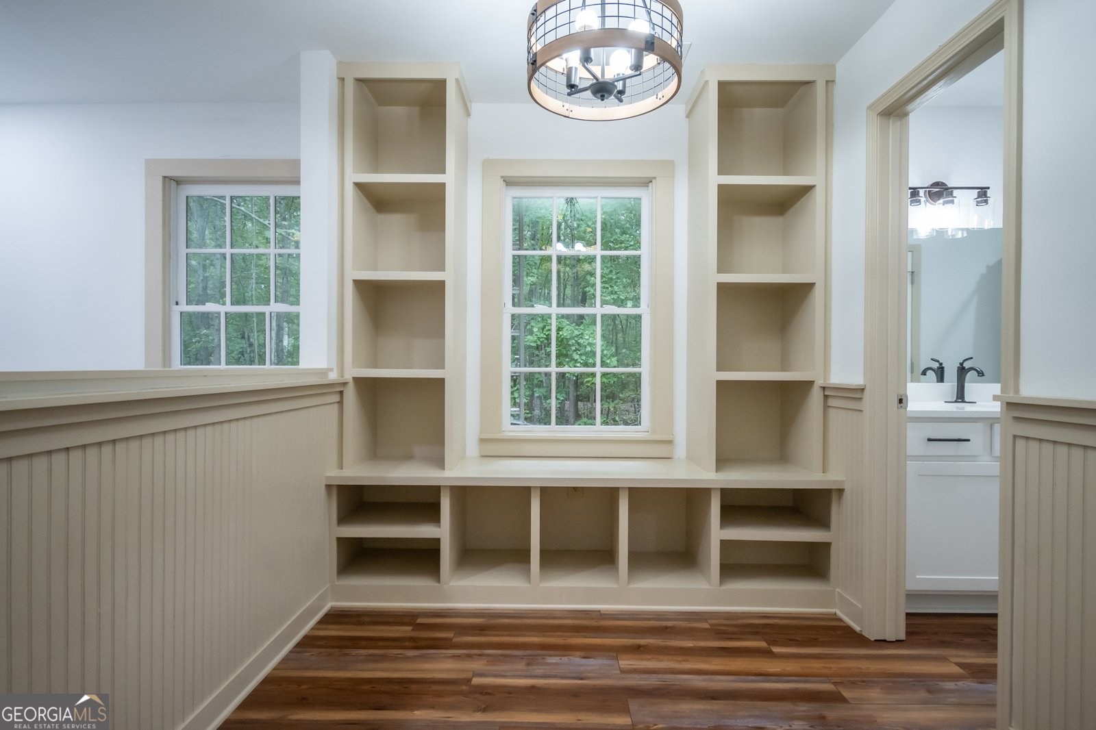 2568 Wirebridge Road Arnoldsville - 34