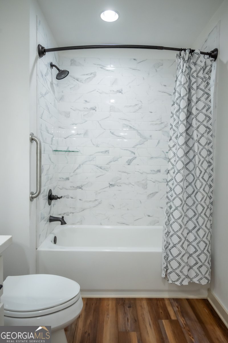 2568 Wirebridge Road Arnoldsville - 45