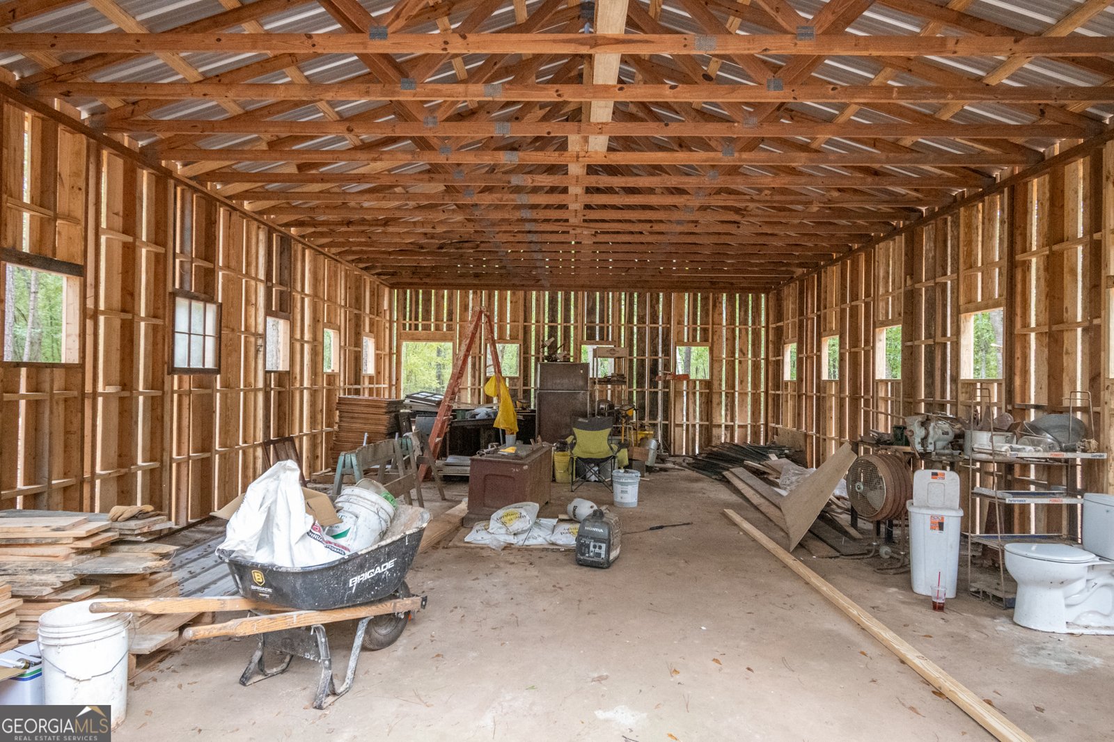 2568 Wirebridge Road Arnoldsville - 54