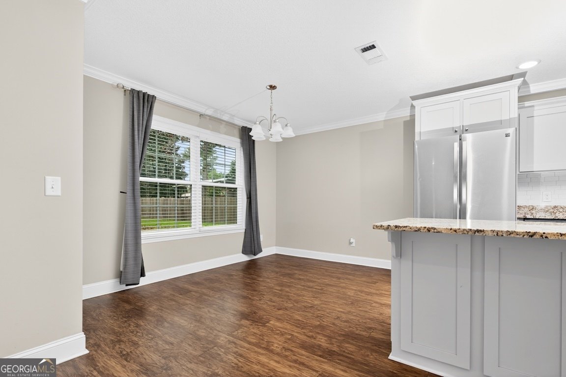52 Yorkshire Lane Waverly - 16