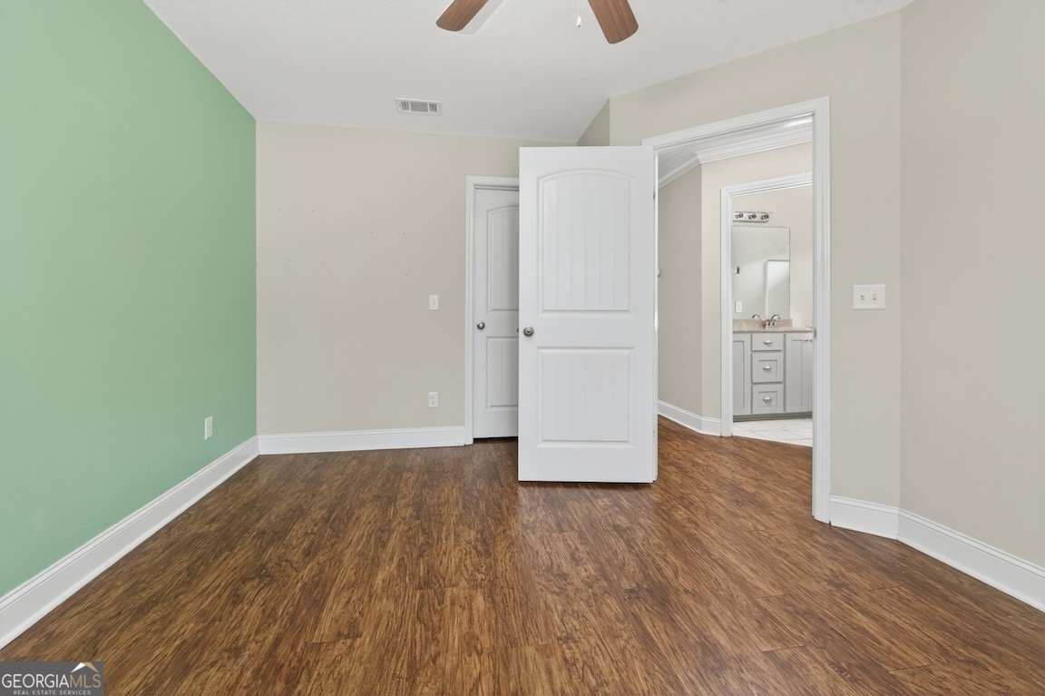 52 Yorkshire Lane Waverly - 26
