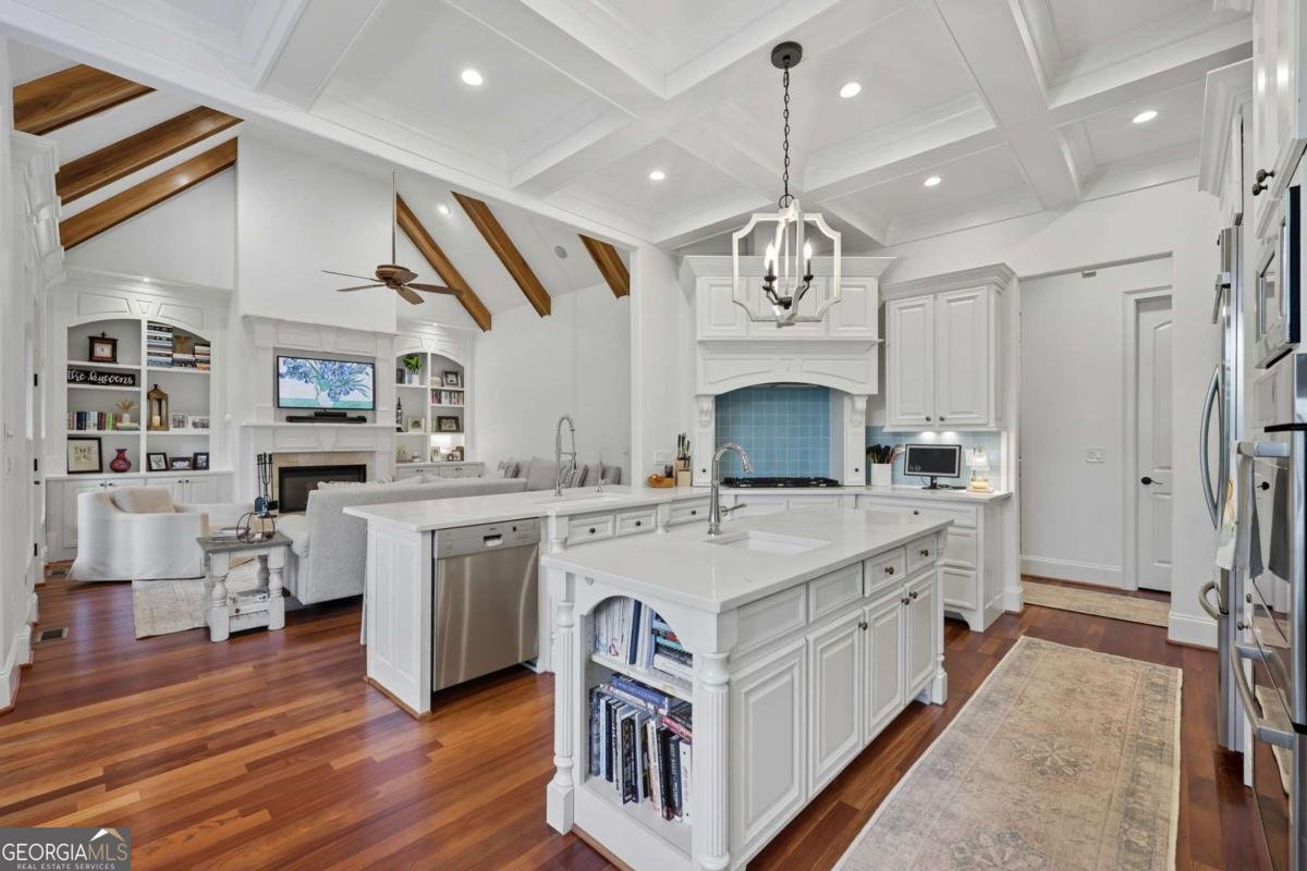 6105 Grand Marina Circle Gainesville - 24