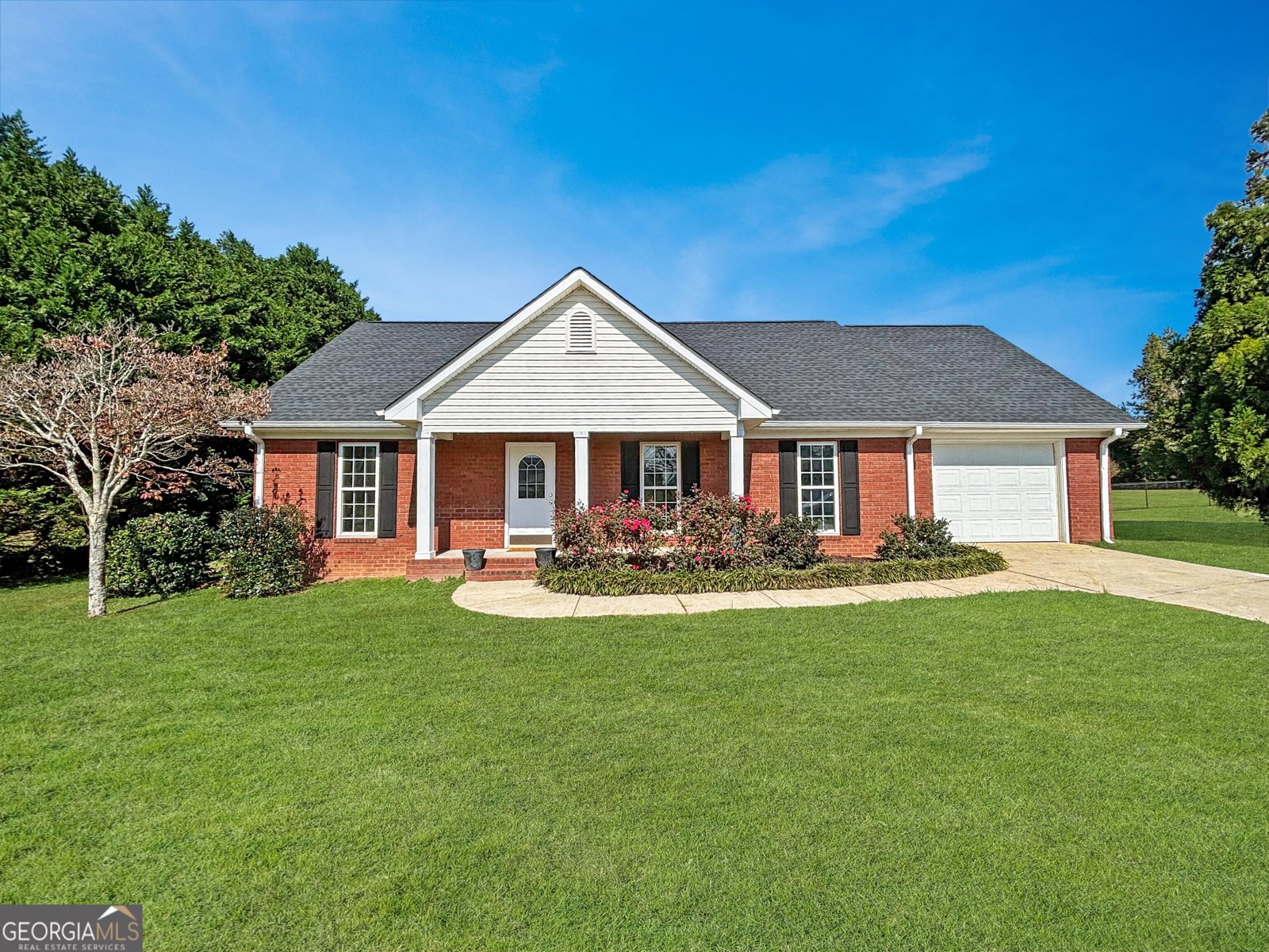 45 Southwinds Drive Colbert - 1