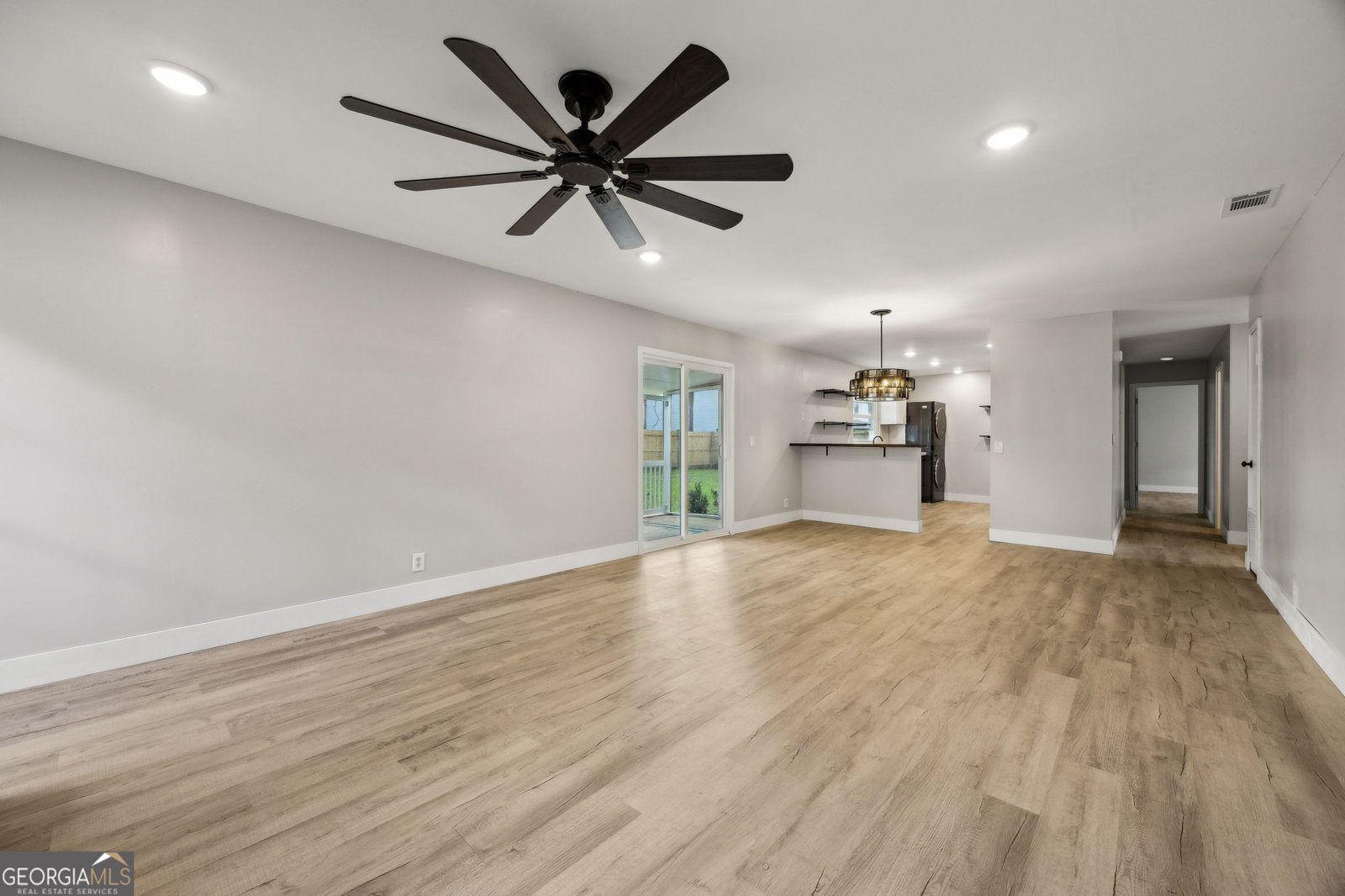 691 Douglas Drive Unit B St. Marys - 10