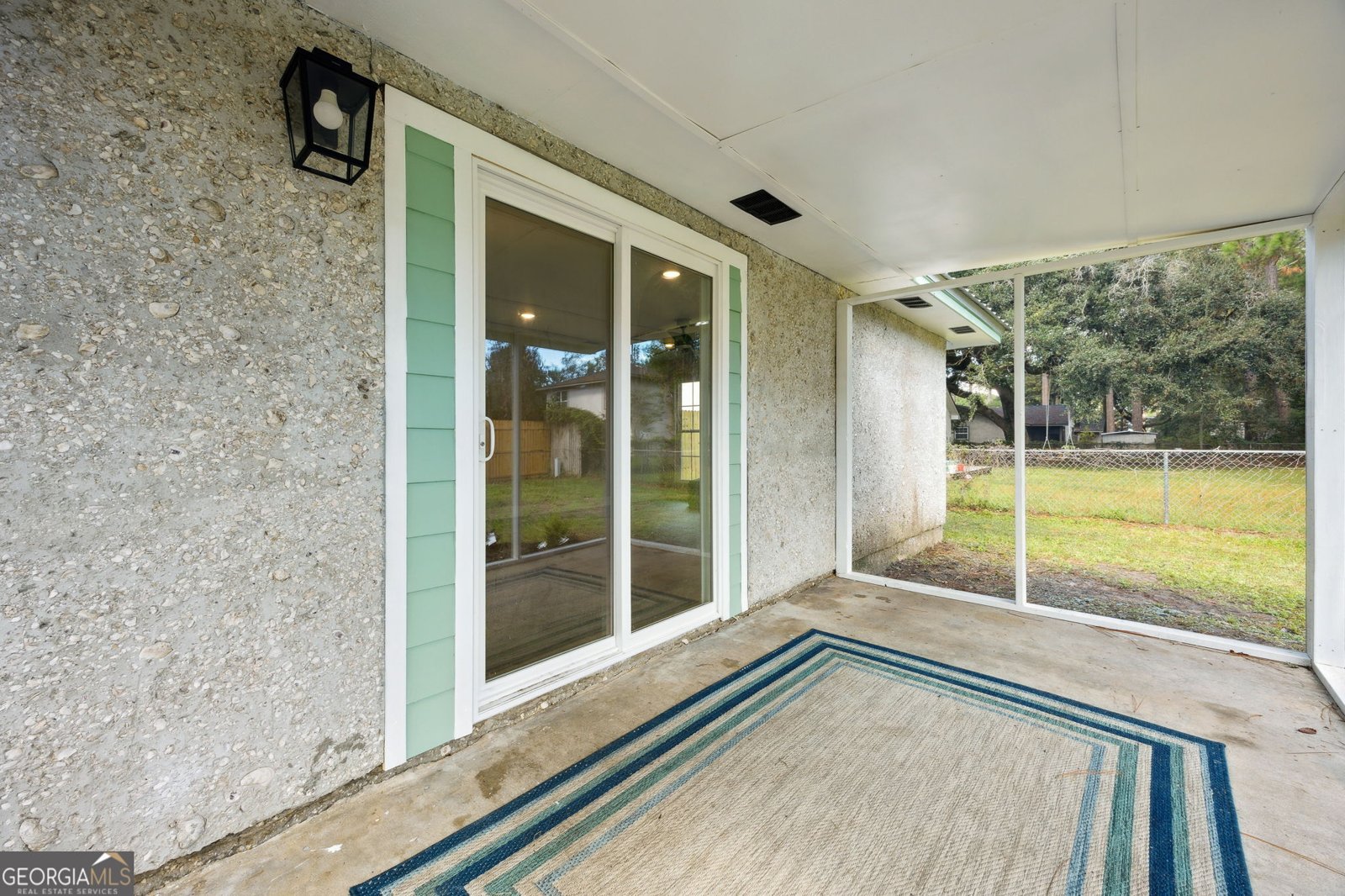 691 Douglas Drive Unit B St. Marys - 33