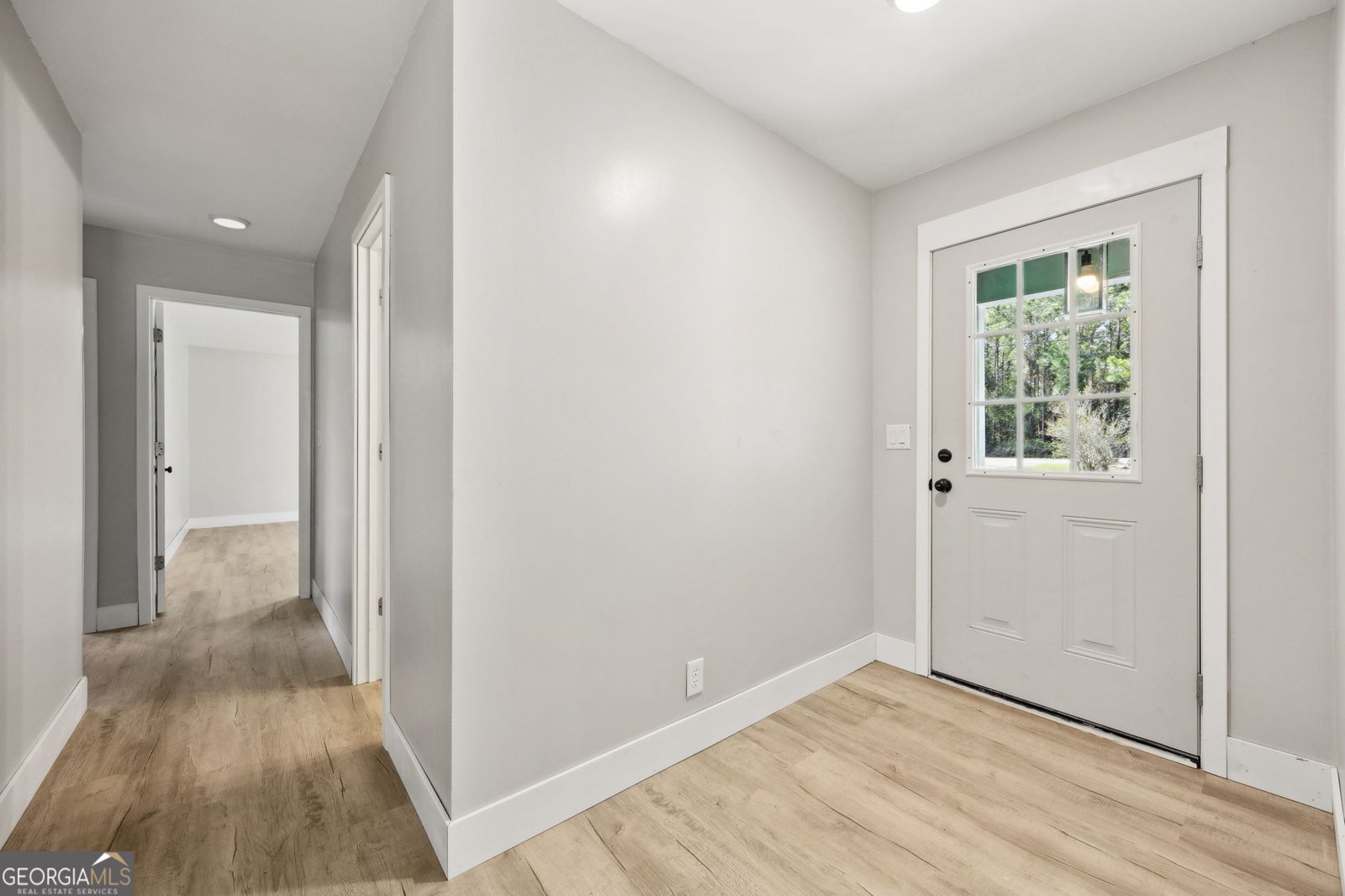691 Douglas Drive Unit B St. Marys - 7