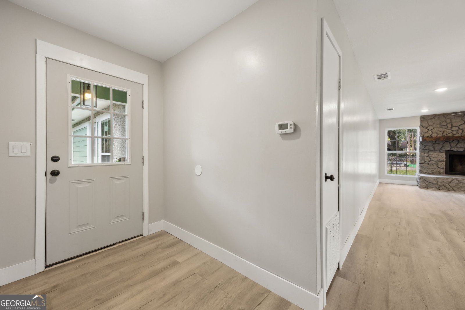 691 Douglas Drive Unit B St. Marys - 8