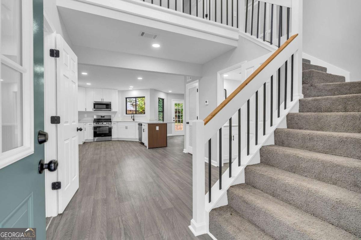 5364 Kelleys Creek Drive Stone Mountain - 4