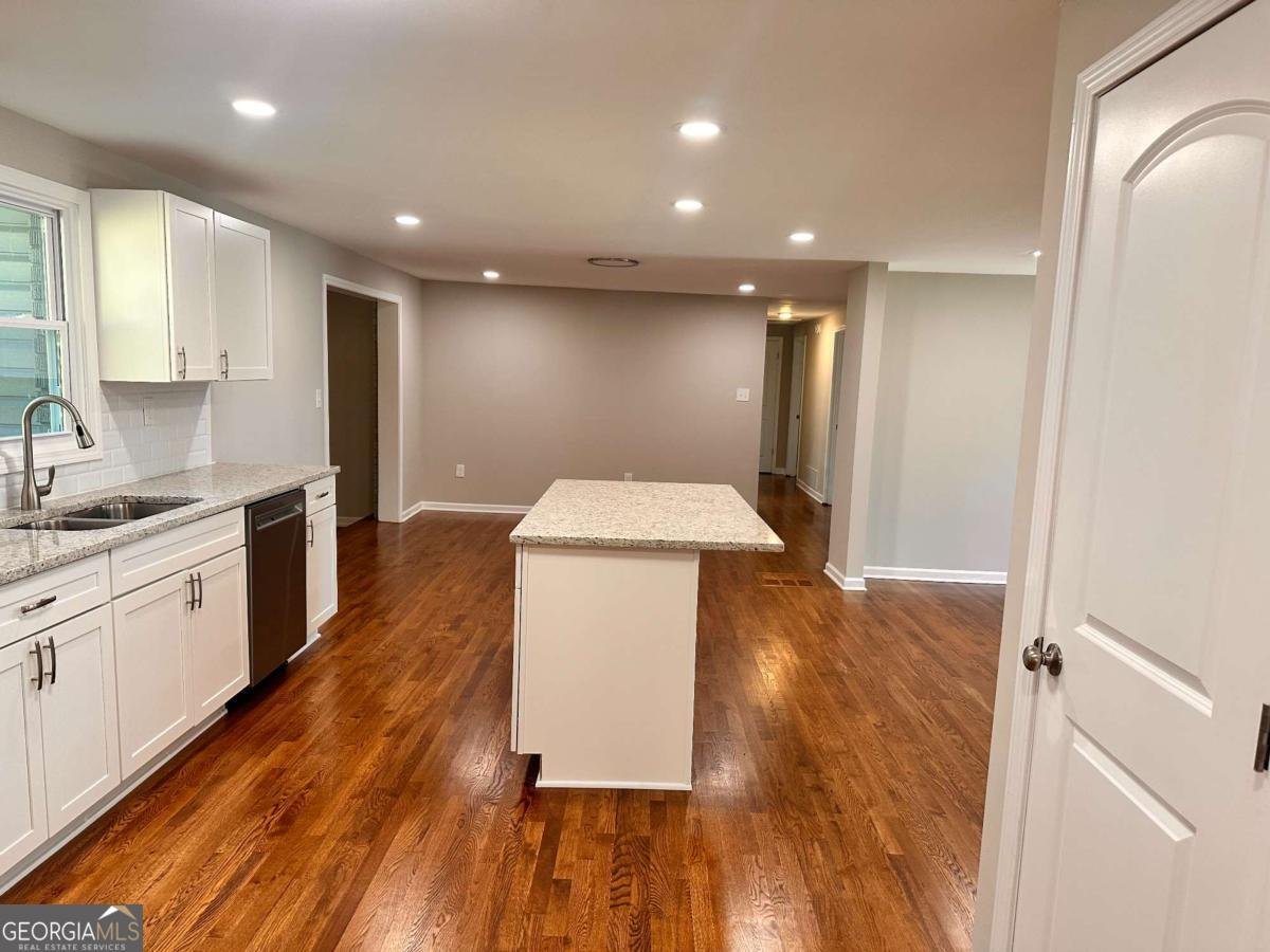 110 Sharp Drive Carrollton - 10