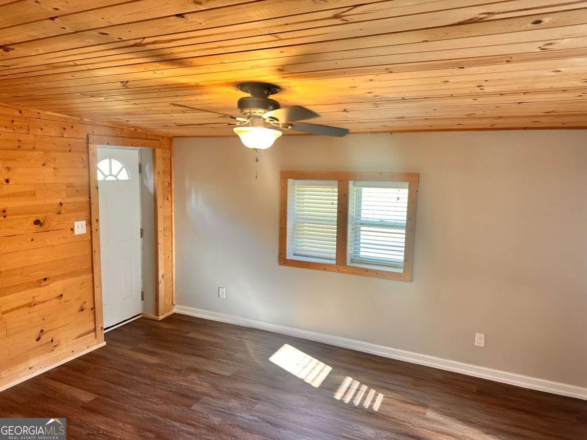 110 Sharp Drive Carrollton - 23