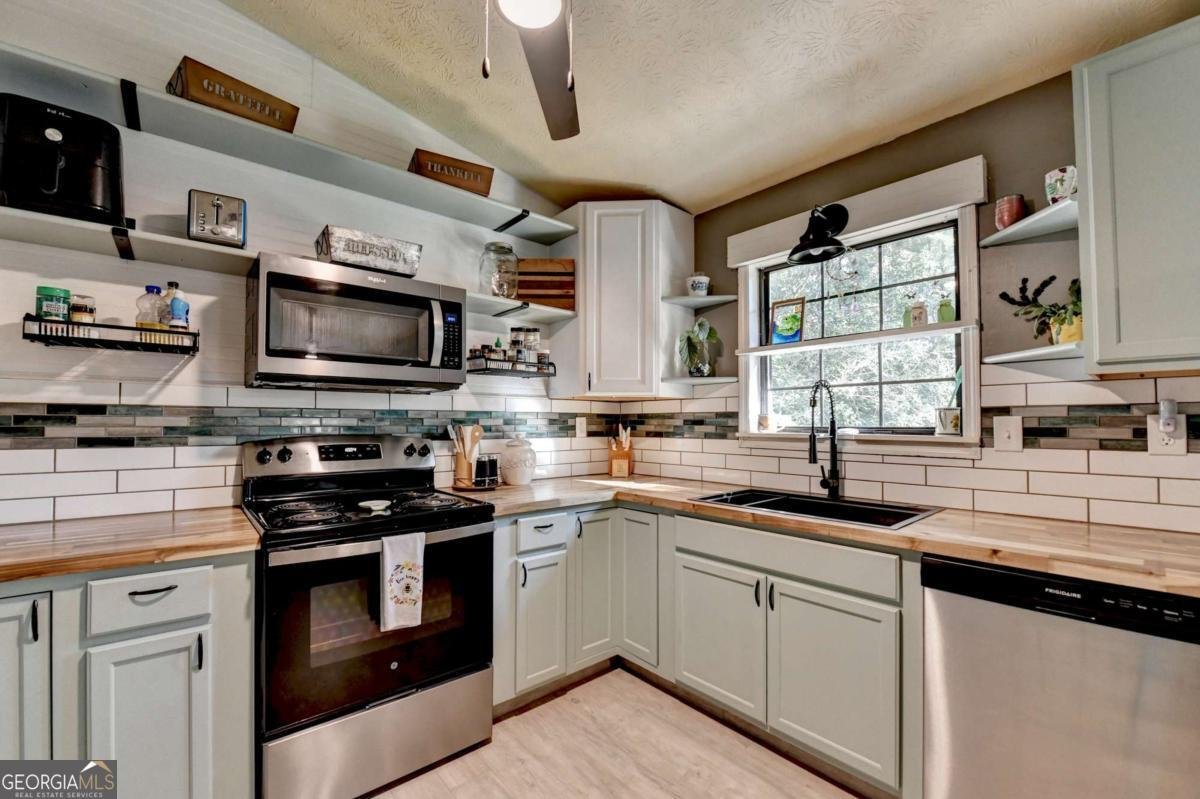 1112 Oak Grove Circle Lawrenceville - 2