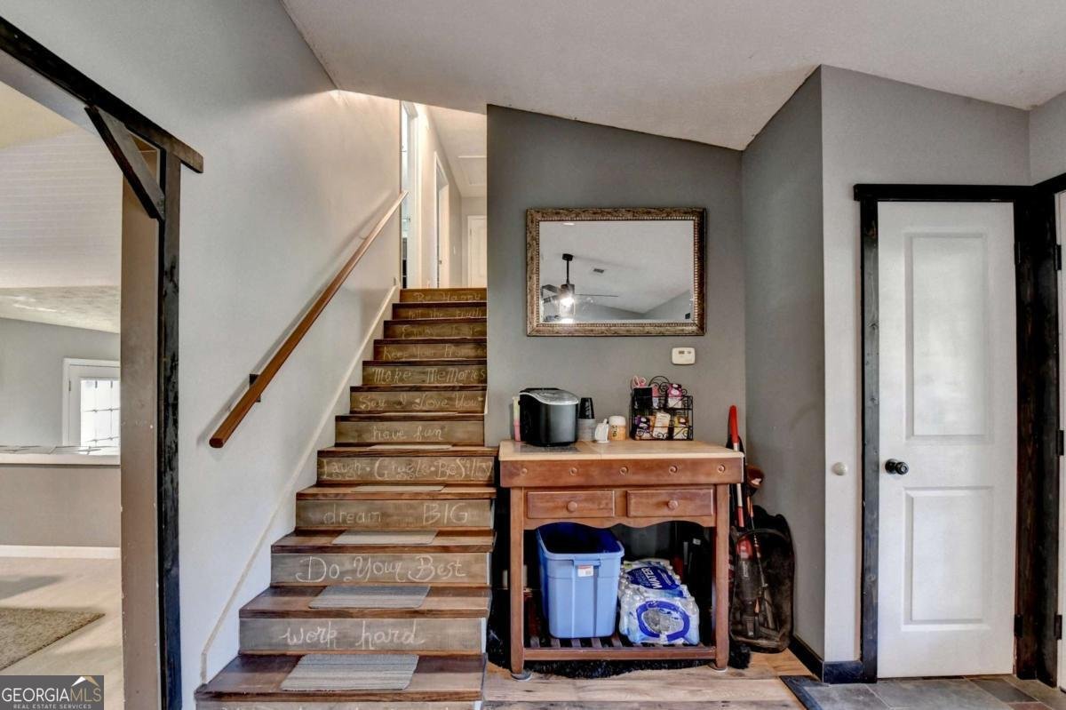 1112 Oak Grove Circle Lawrenceville - 22