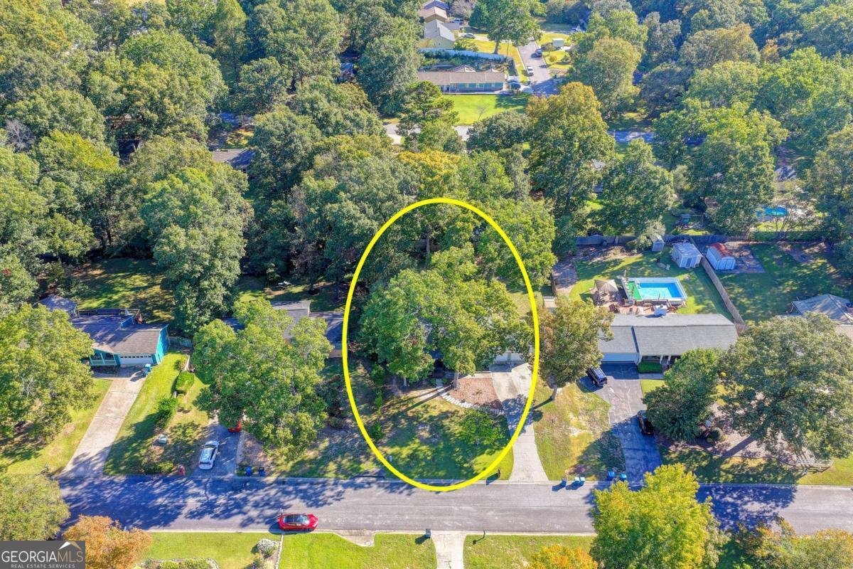 1112 Oak Grove Circle Lawrenceville - 43