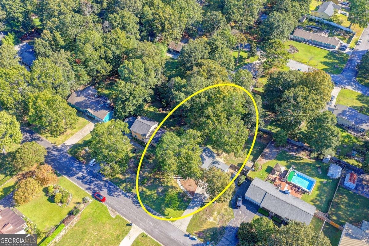 1112 Oak Grove Circle Lawrenceville - 44