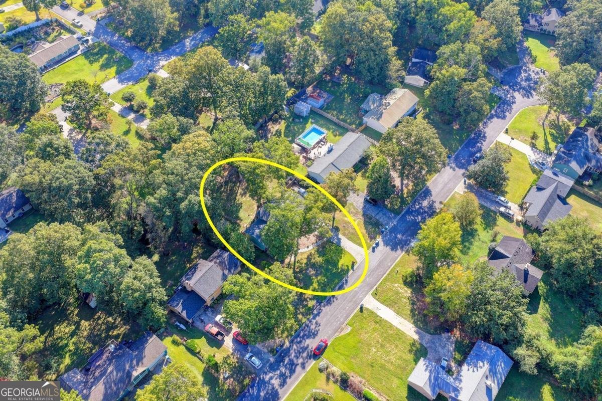 1112 Oak Grove Circle Lawrenceville - 46