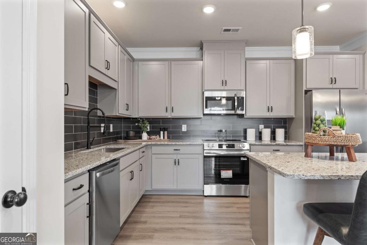 826 Crescent Drive Riverdale - 13