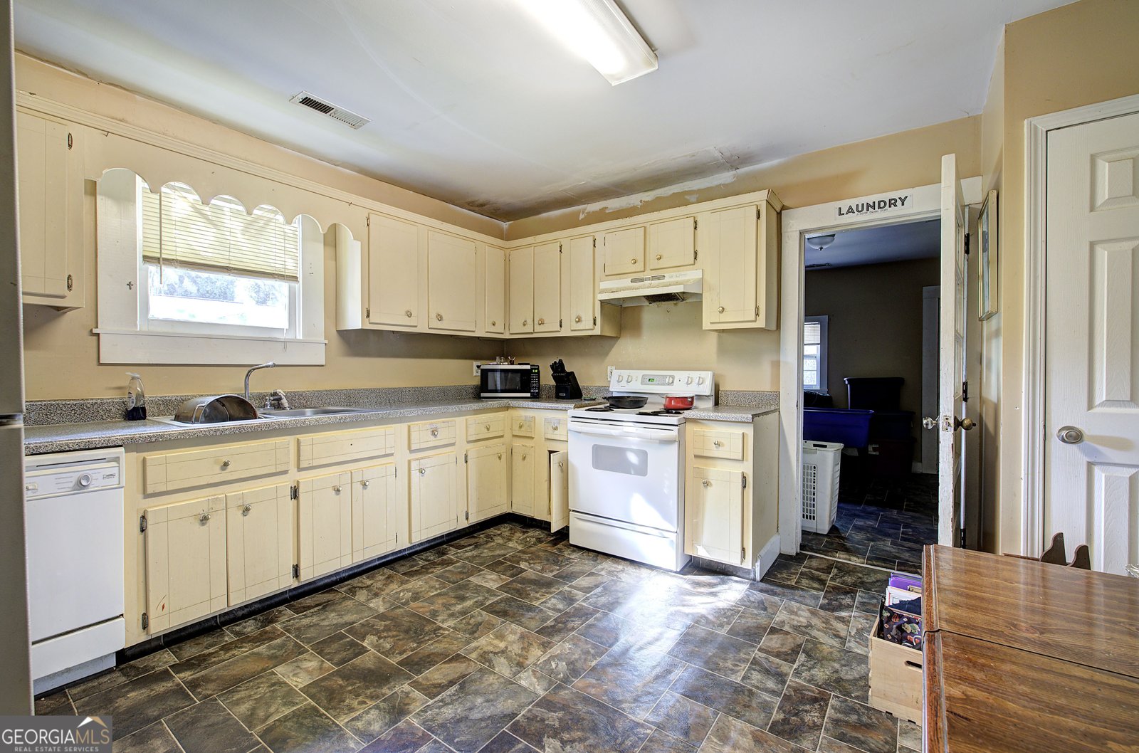 527 11th Street Rome - 9