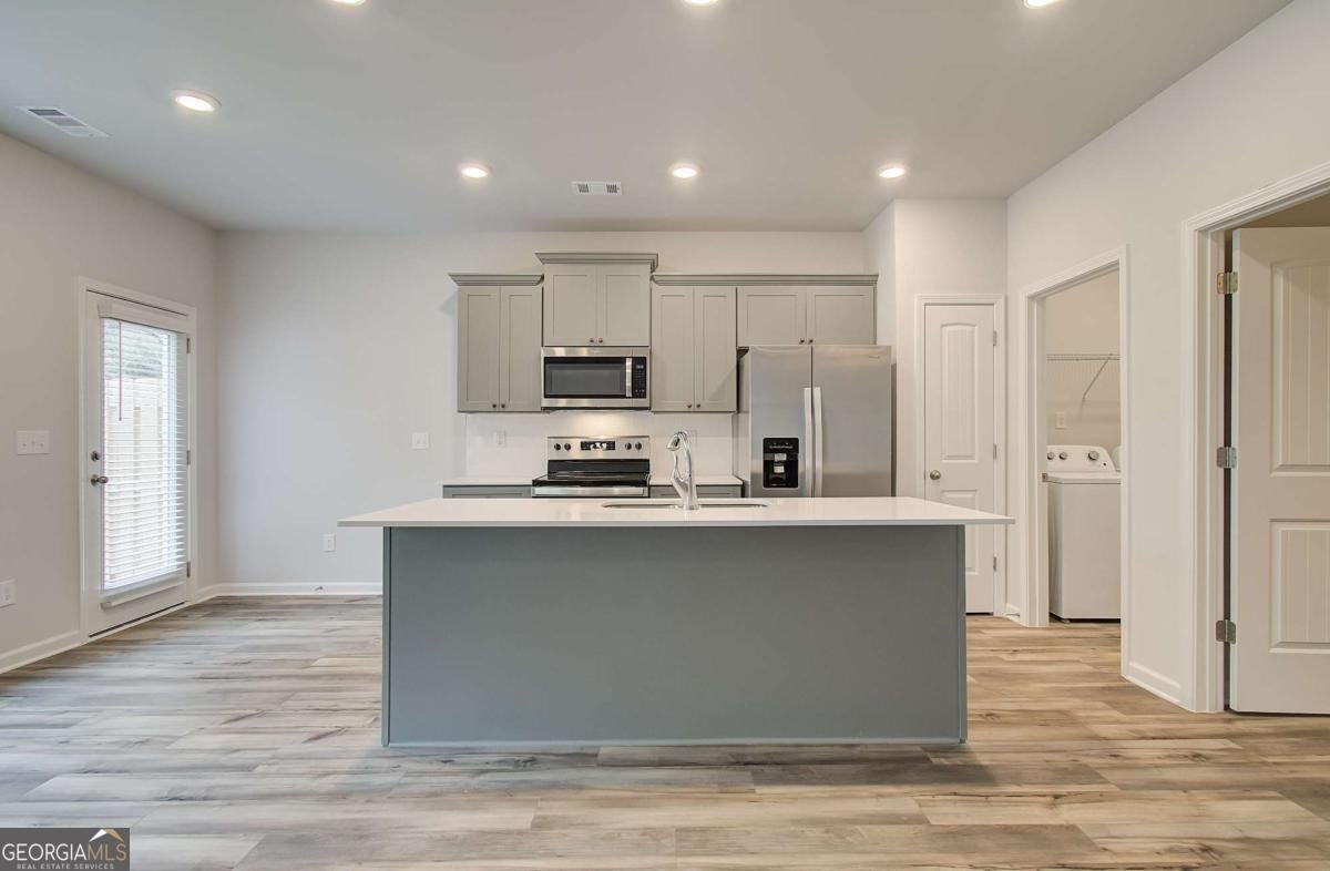 623 Treasure Drive Stockbridge - 10