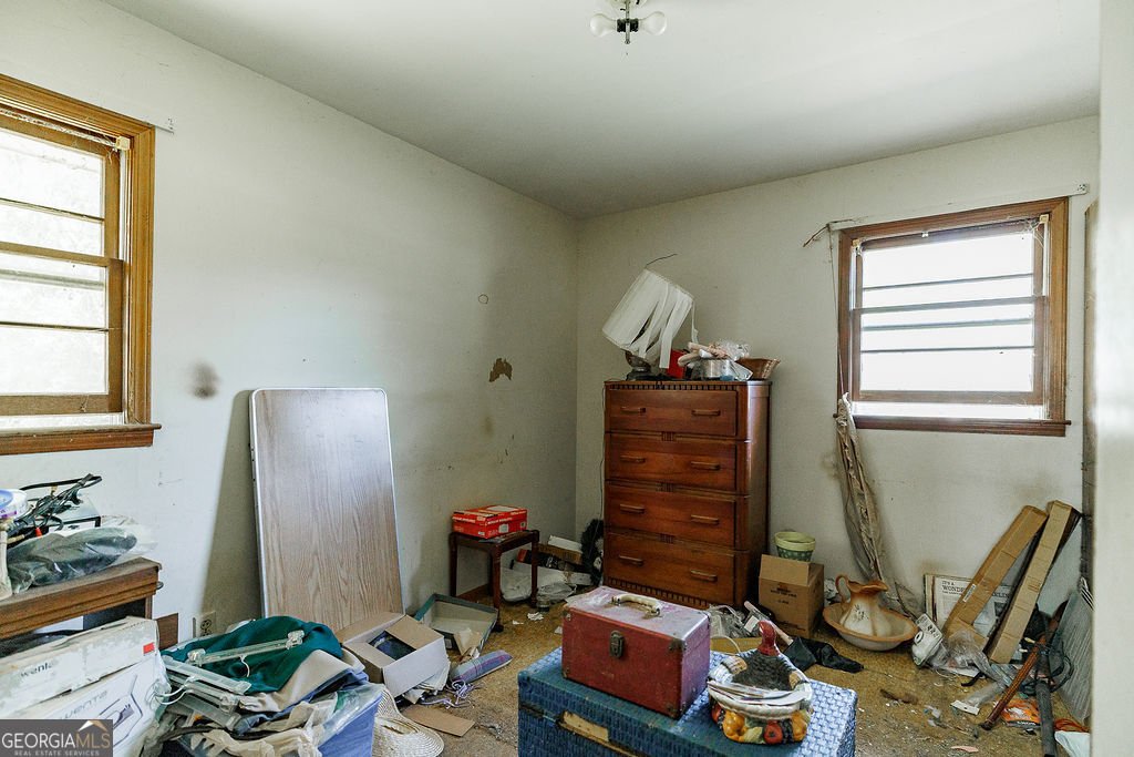 2331 Paoli Street Comer - 11