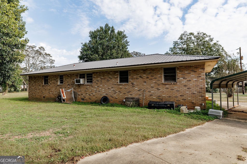 2331 Paoli Street Comer - 3