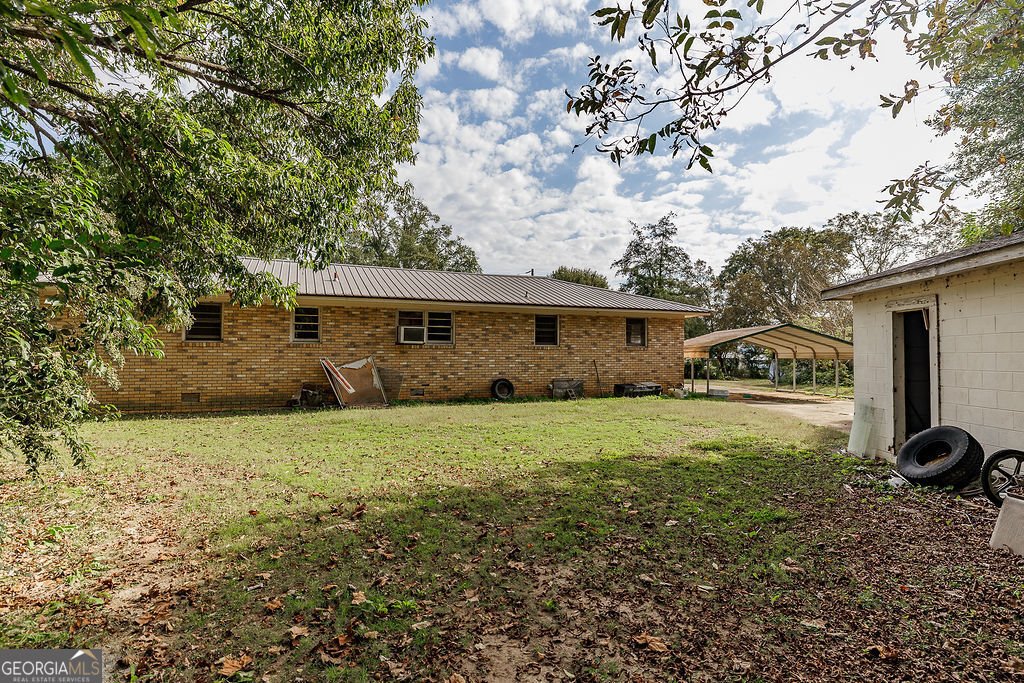 2331 Paoli Street Comer - 5