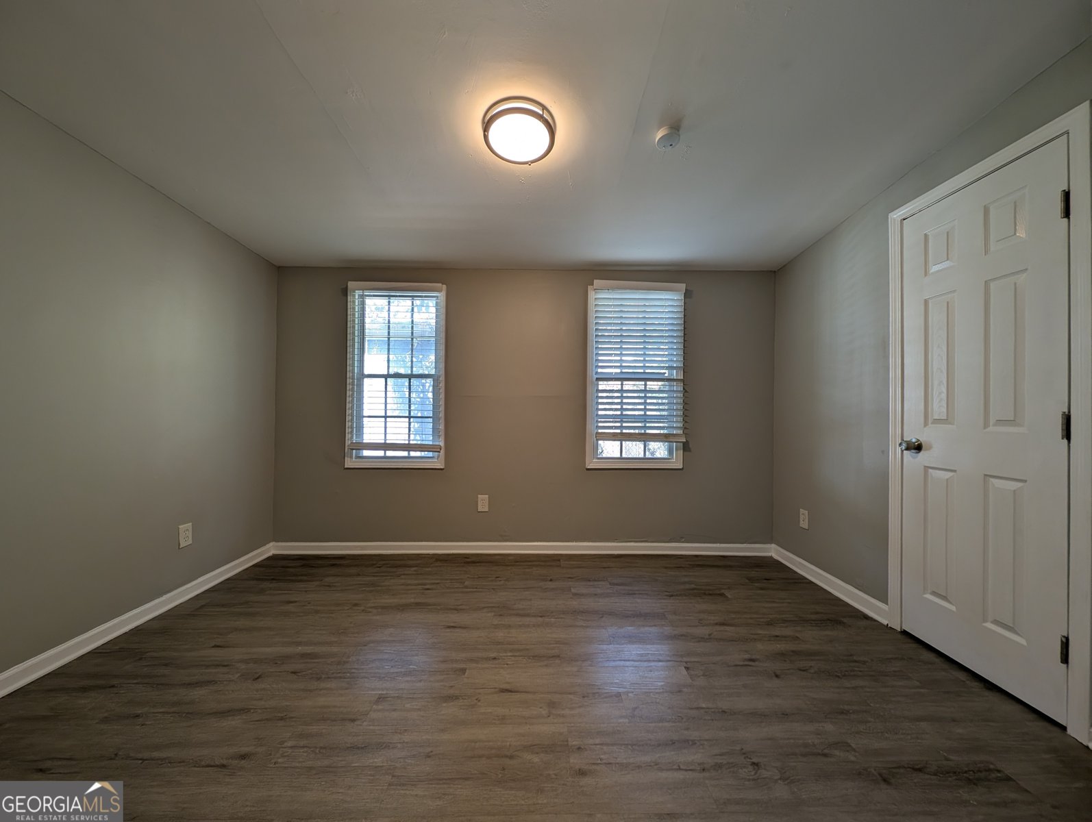 1672 Thornton Place Atlanta - 2