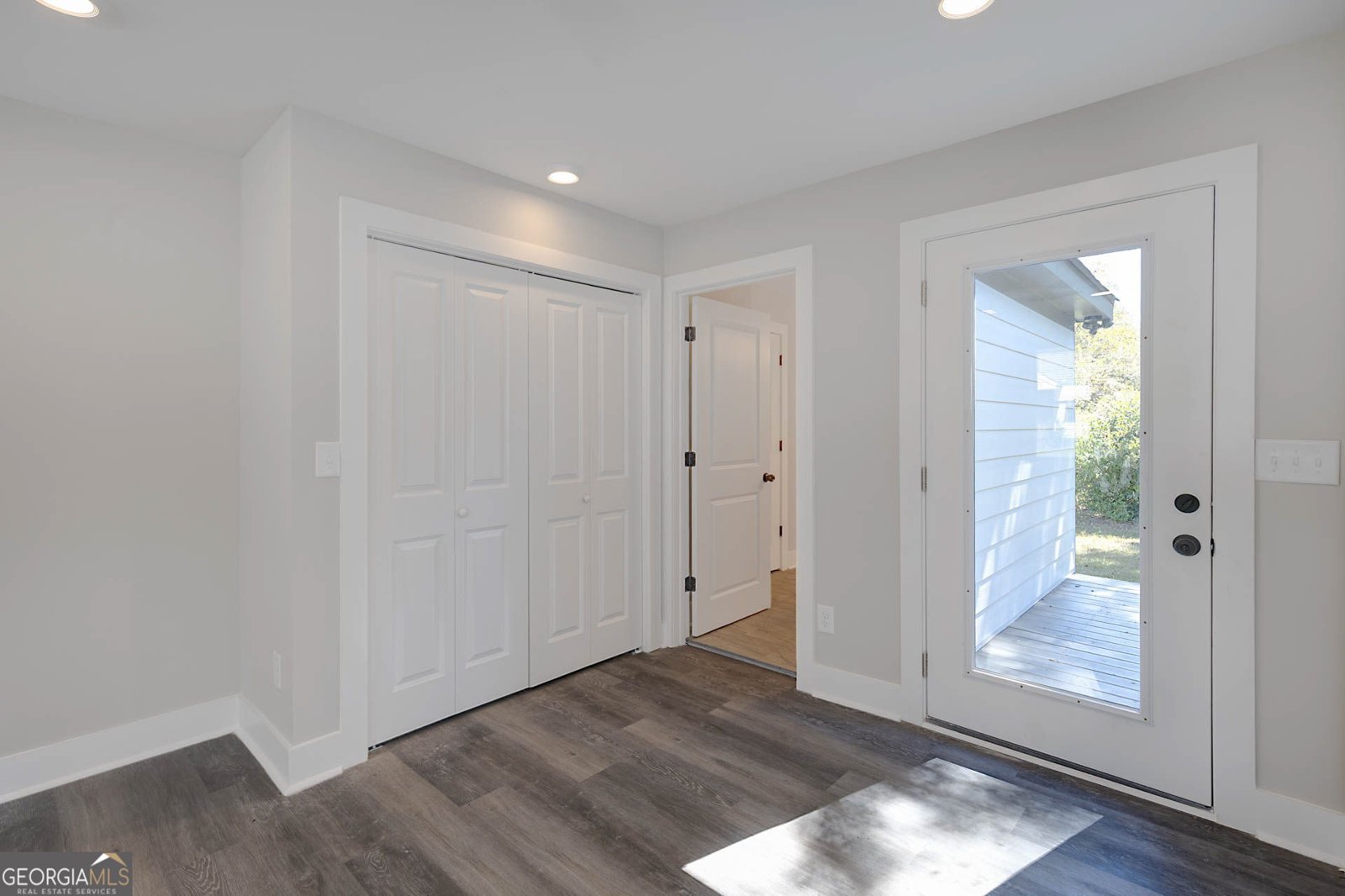 326 Mobley Street Hamilton - 1