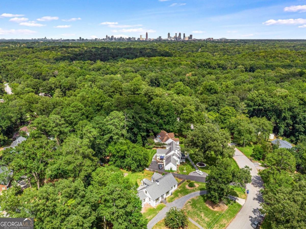 2221 Highview Road Atlanta - 27