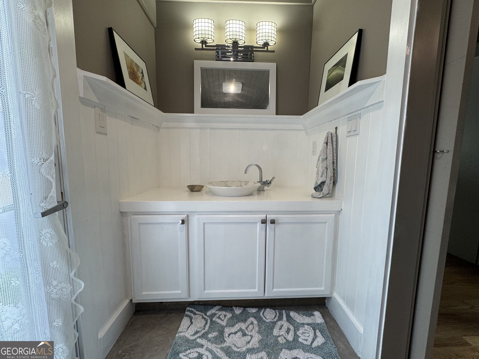 2221 Highview Road Atlanta - 29