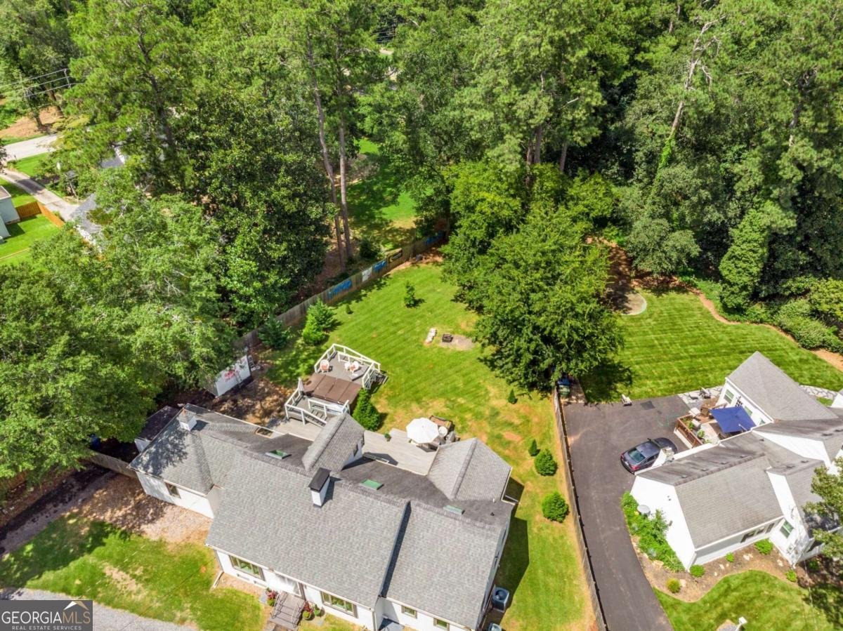 2221 Highview Road Atlanta - 60