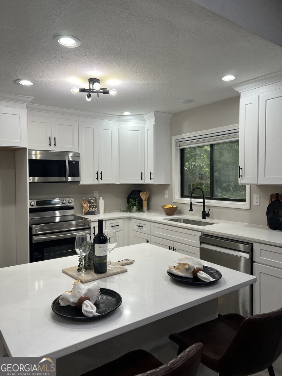 539 RUE MONTAIGNE Stone Mountain - 10