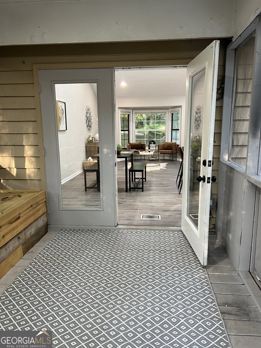 539 RUE MONTAIGNE Stone Mountain - 12