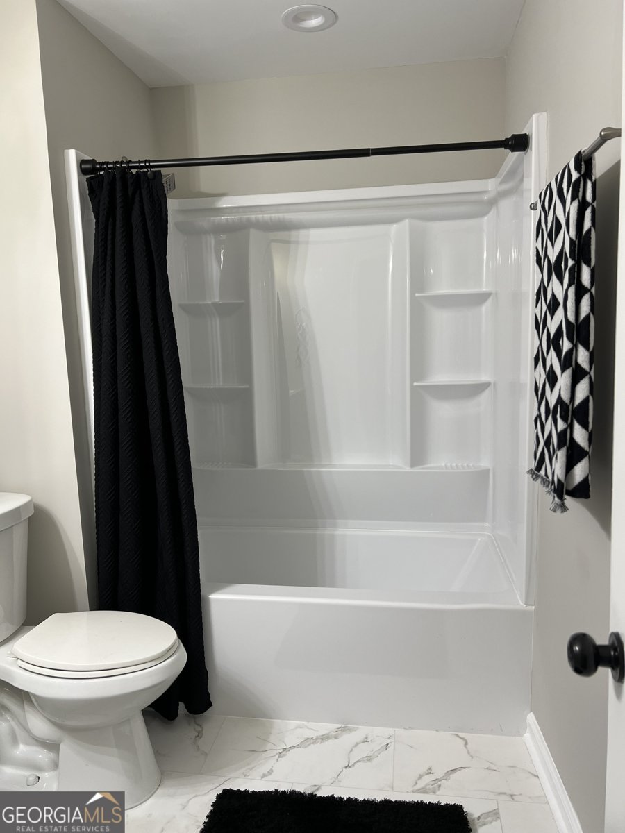 539 RUE MONTAIGNE Stone Mountain - 32