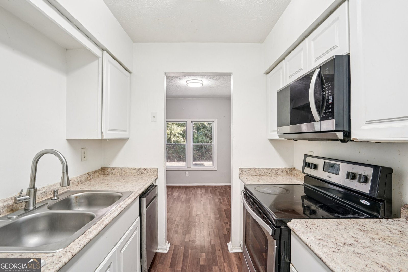 1606 Pine Tree Trail Atlanta - 9