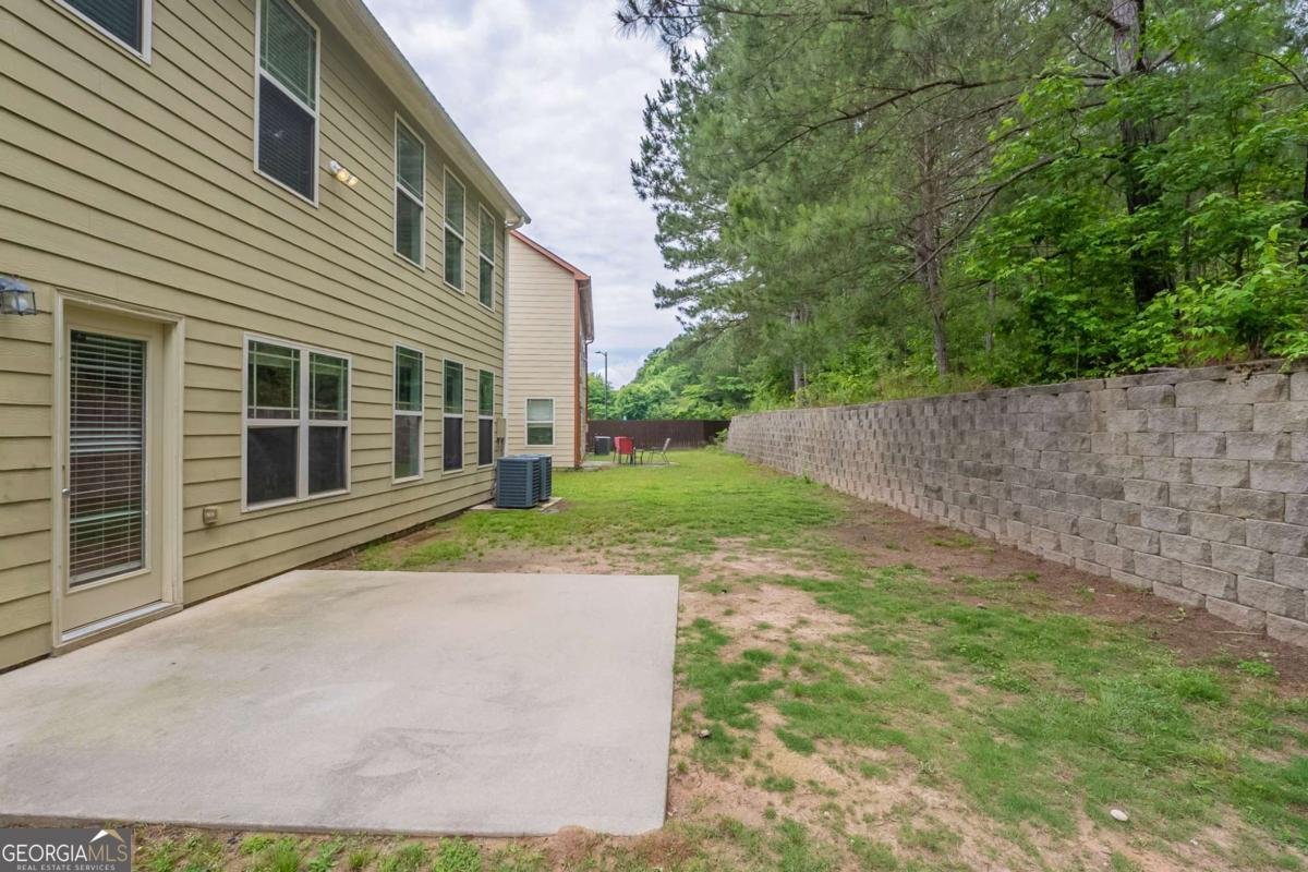3399 Lake Forge Fairburn - 3