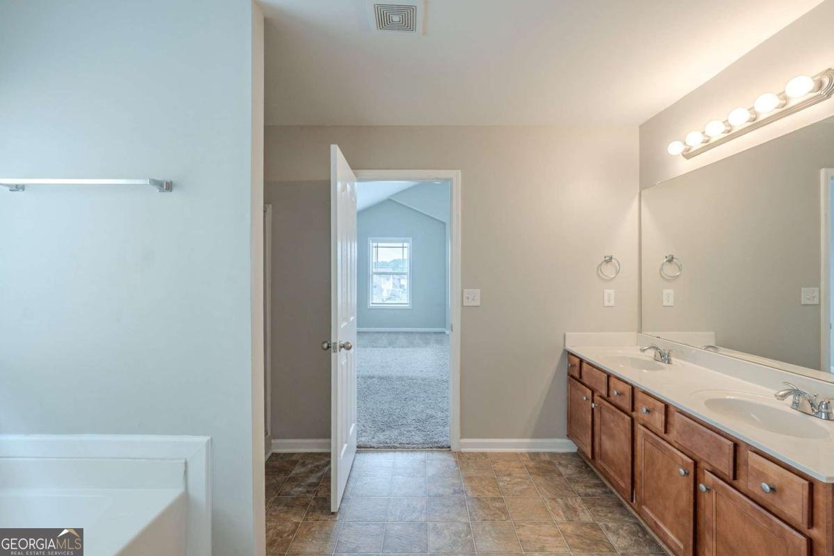 3399 Lake Forge Fairburn - 34
