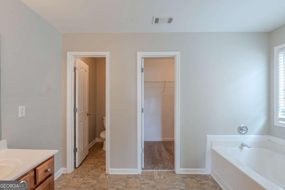 3399 Lake Forge Fairburn - 35