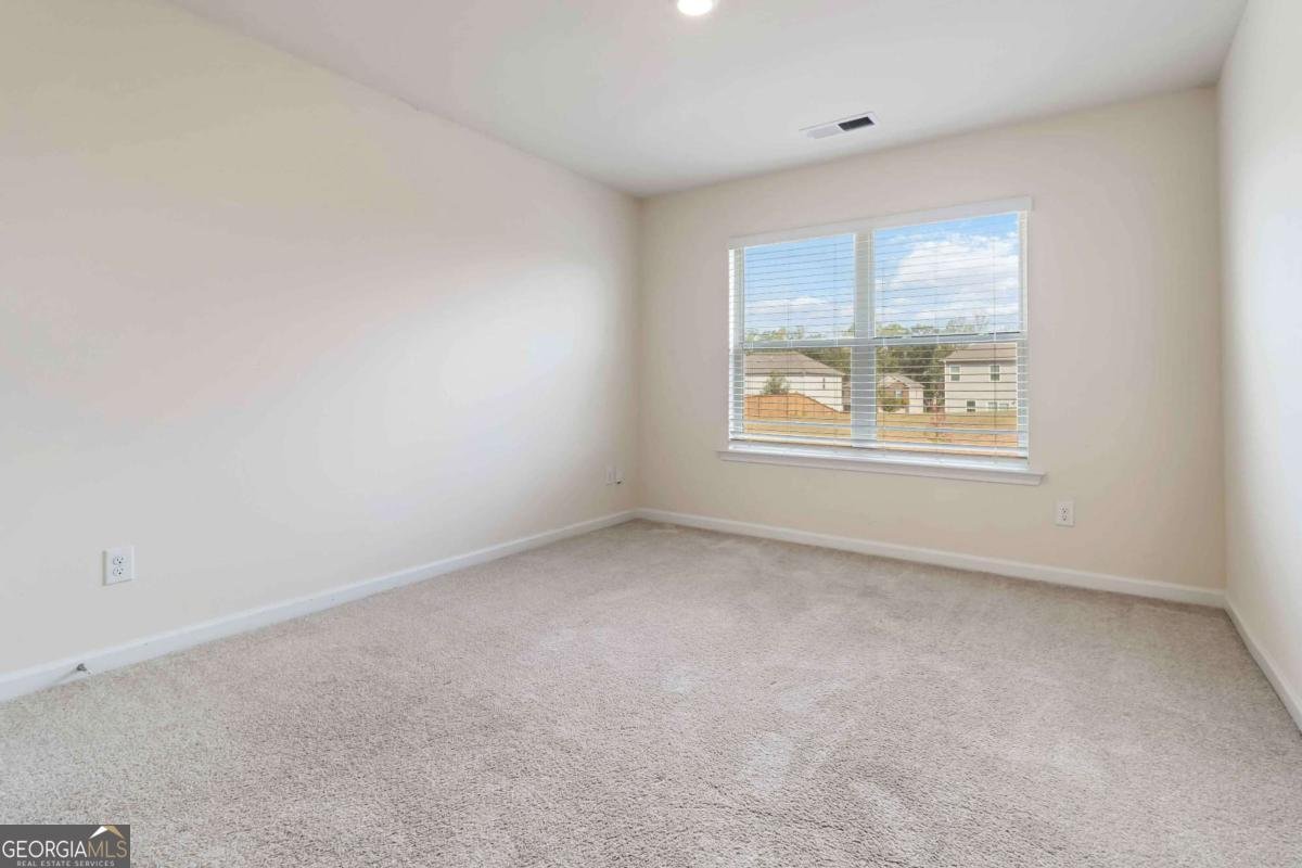 156 Beaumont Way Hampton - 2