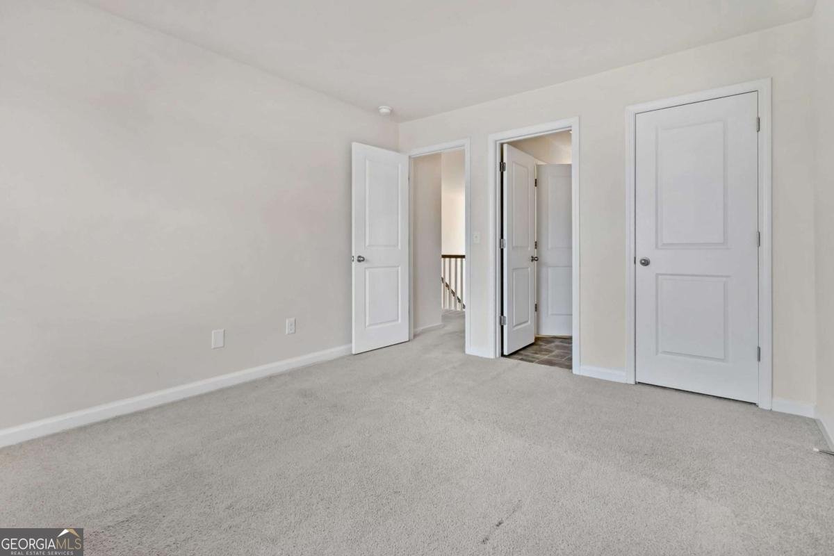 156 Beaumont Way Hampton - 3